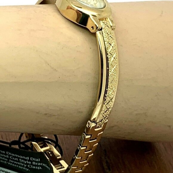 Elgin Women's Watch EG8074 Mother of Pearl Diamond Dial Gold Tone Steel Petite - Picture 10 of 13